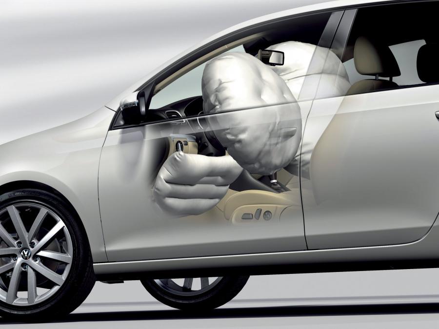  Volkswagen Golf 2008 года  (фото 99 из 126)
